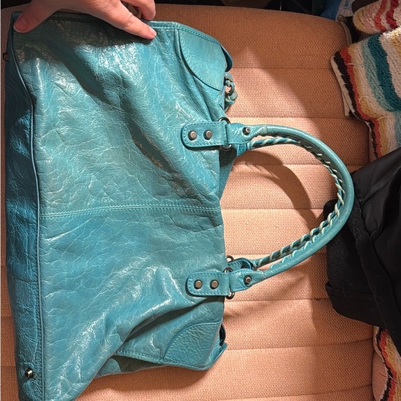 Authentic Balenciaga bag - Picture 15 of 17